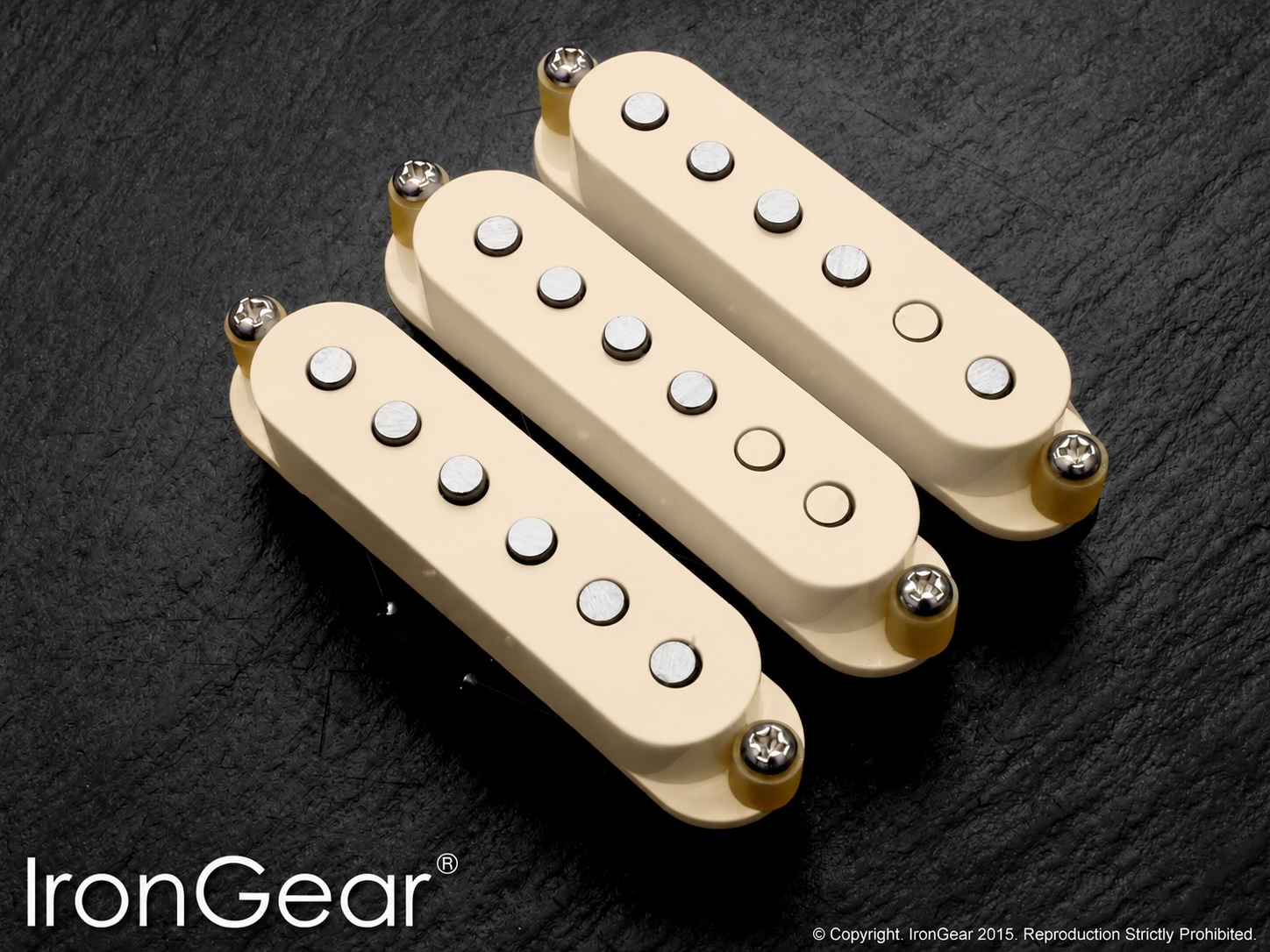IronGear Vintage 6TS Stratocaster pickup set, cream covers